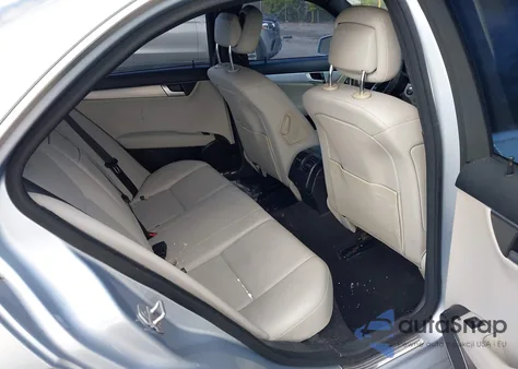 2013 Mercedes-Benz C 250 Sport from USA, damaged, VIN WDDGF4HB8DR245873